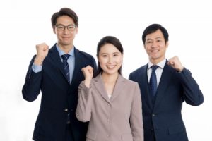 絶対評価と相対評価の違いは？長所と短所をわかりやすく解説します