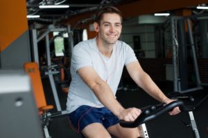 トレーニングマシン 自転車の効果は？エアロバイクを使った運動法！