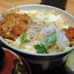 取り調べでカツ丼!元ネタはあるの?そもそも違法じゃないの?
