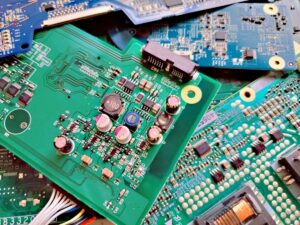 今知っておくべき「半導体不足」その原因をわかりやすく解説します！