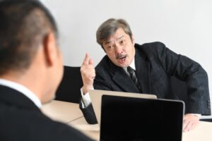 モチベーションが下がる上司の特徴と言動!対策法も紹介!