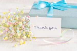 なじみの店が閉店!贈り物にマナーやルールってあるの?何を贈ればいい?