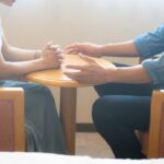 離婚しても同居のまま!別居しない場合って住民票の変更は必要?