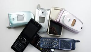 おもいでケータイ再起動2023のスケジュールは?ガラケー写真を復元!