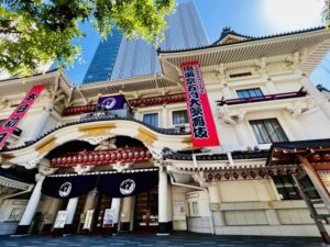 歌舞伎社会を「梨園」と呼ぶのはなぜ？由来を調べてみました