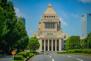 二院制とは何か?メリットとデメリットをわかりやすく解説します