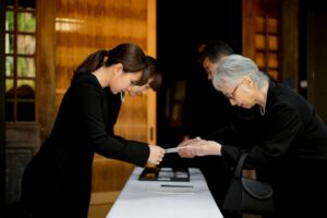 ご愁傷様は使ってはいけない？意味や正しい使い方をわかりやすく解説