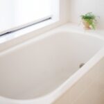 今話題の闇風呂とは? やり方と効果、注意点もわかりやすく解説